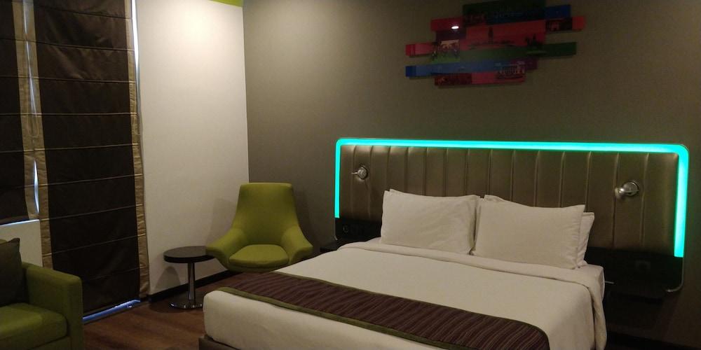 Park Inn By Radisson Amritsar Airport Экстерьер фото